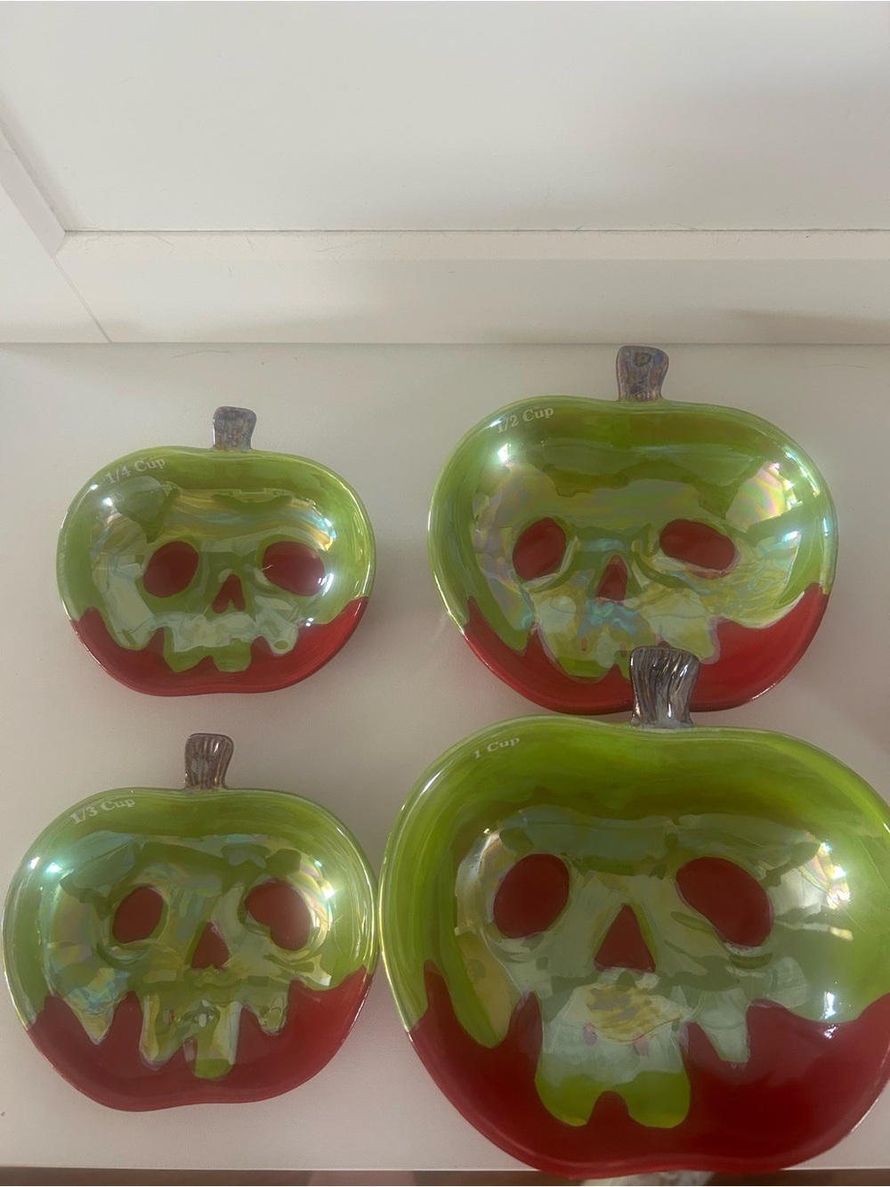 Disney Villain Evil Queen Poison Apple Measuring Cups
